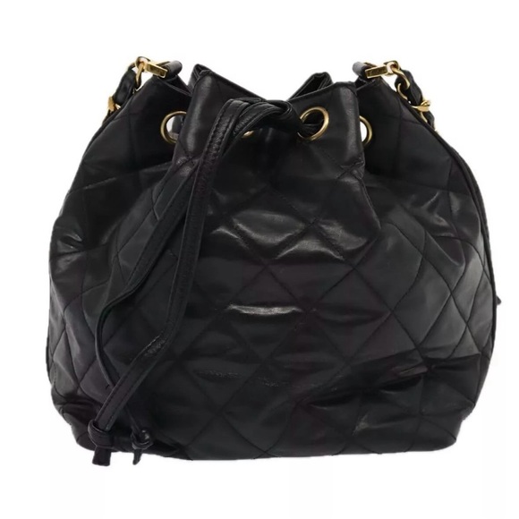 Authentic Vintage Chanel - Picture 2 of 9